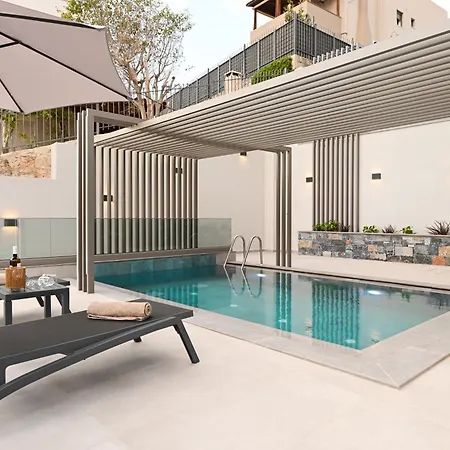 Mgk Complex With Private Pool Ligaria,made