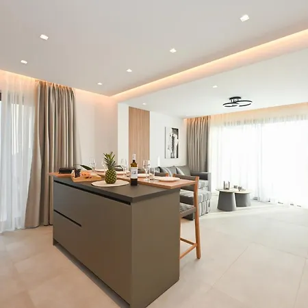 Mgk Complex With Private Pool Ligaria,made فيلة *